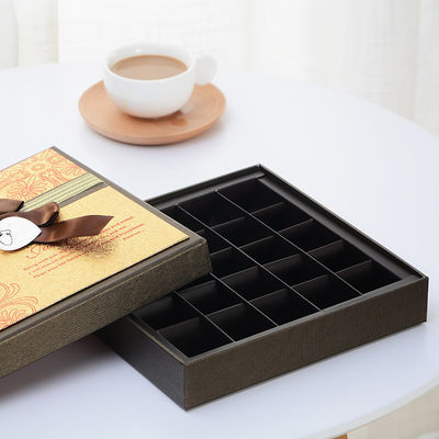 Elegante caja de chocolate de lujo de cartón