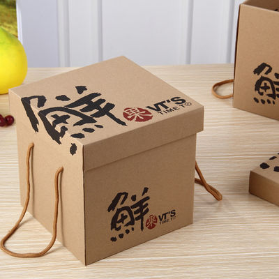 Cajas de embalaje de cartón decorativo con mango de cuerda de algodón / correa de PP