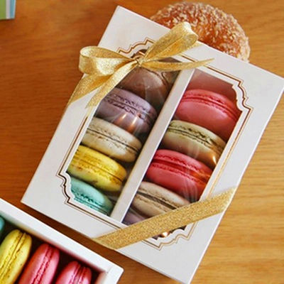 Caja de embalaje de macarrones personalizados con ventana transparente 15.7x12.8x5.8cm