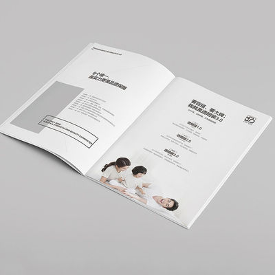 Papel de cubierta suave folletos a todo color Impresión de tarjetas personalizadas ISO 9001 aprobado