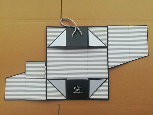 Caja de cartón plegable de lujo con cerradura magnética embalaje botella de vino hecha a mano