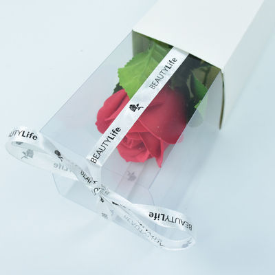 Bonita caja de flores de rosa de diseño único con diferente color y cinta para el día de San Valentín